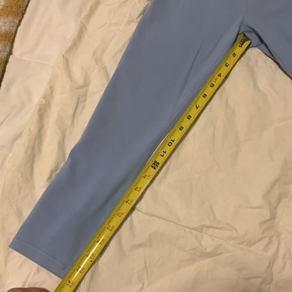 ATHLETA, transend, 7/8 tights , like new, medium - Picture 6 of 9